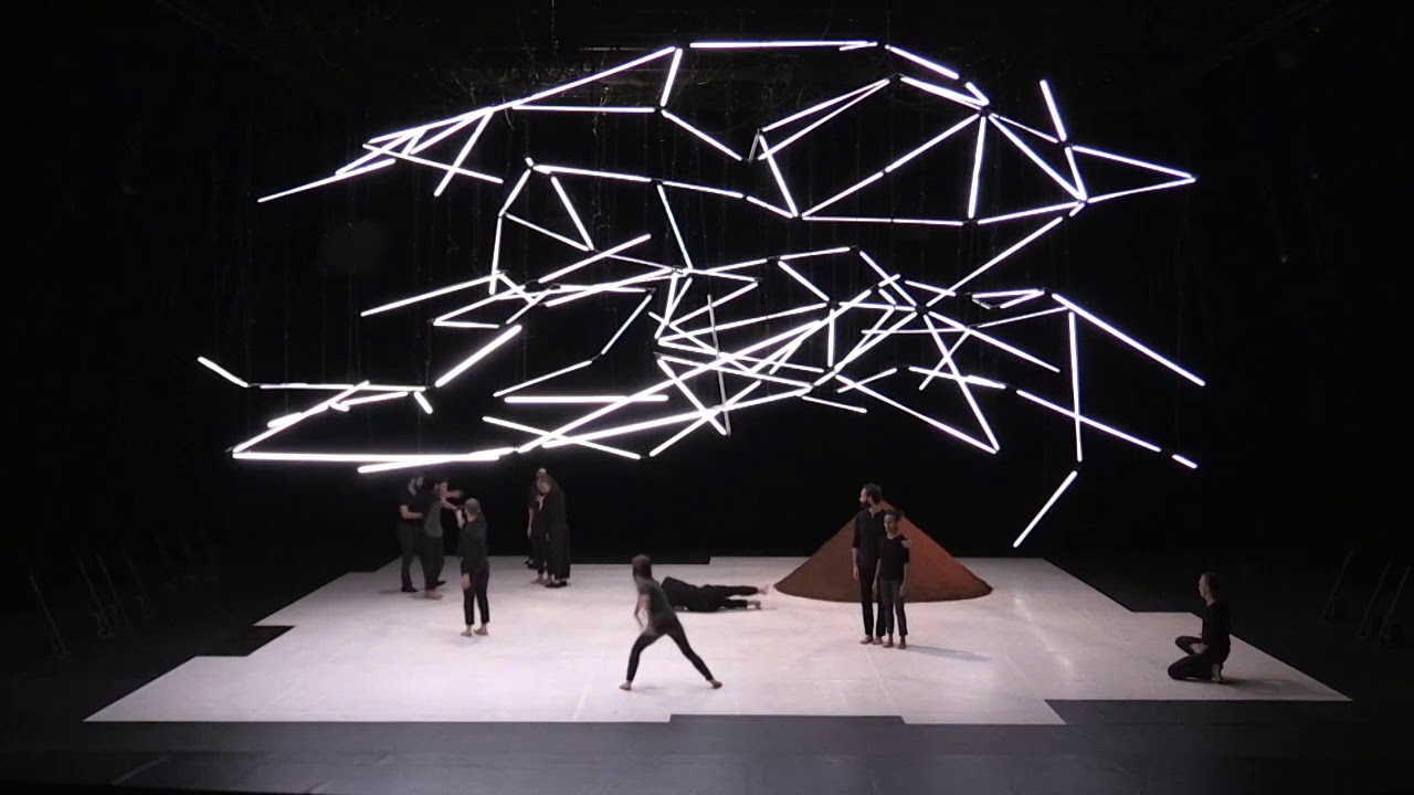 une maison de Christian Rizzo - saison 19.20 de l'Opéra de Lille