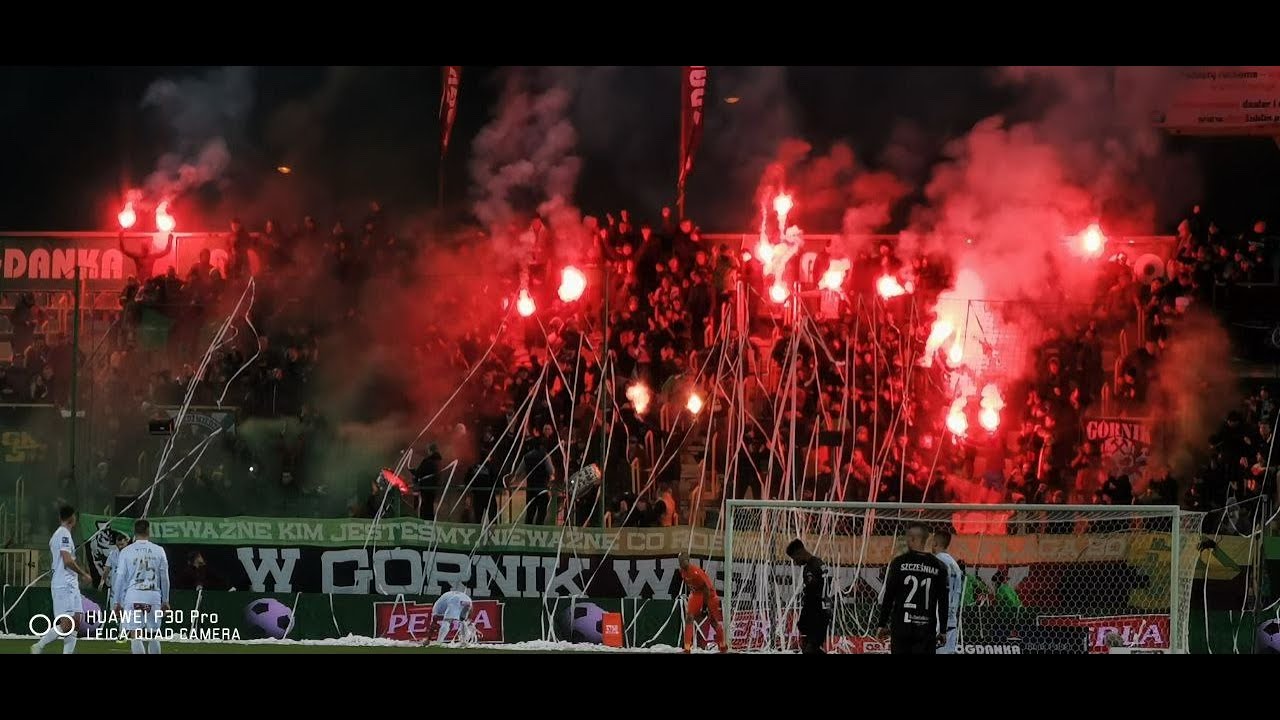 Górnik Łęczna - Lech Poznań 2021. Doping Trybuny B i sektora gości. OPRAWA !!!
