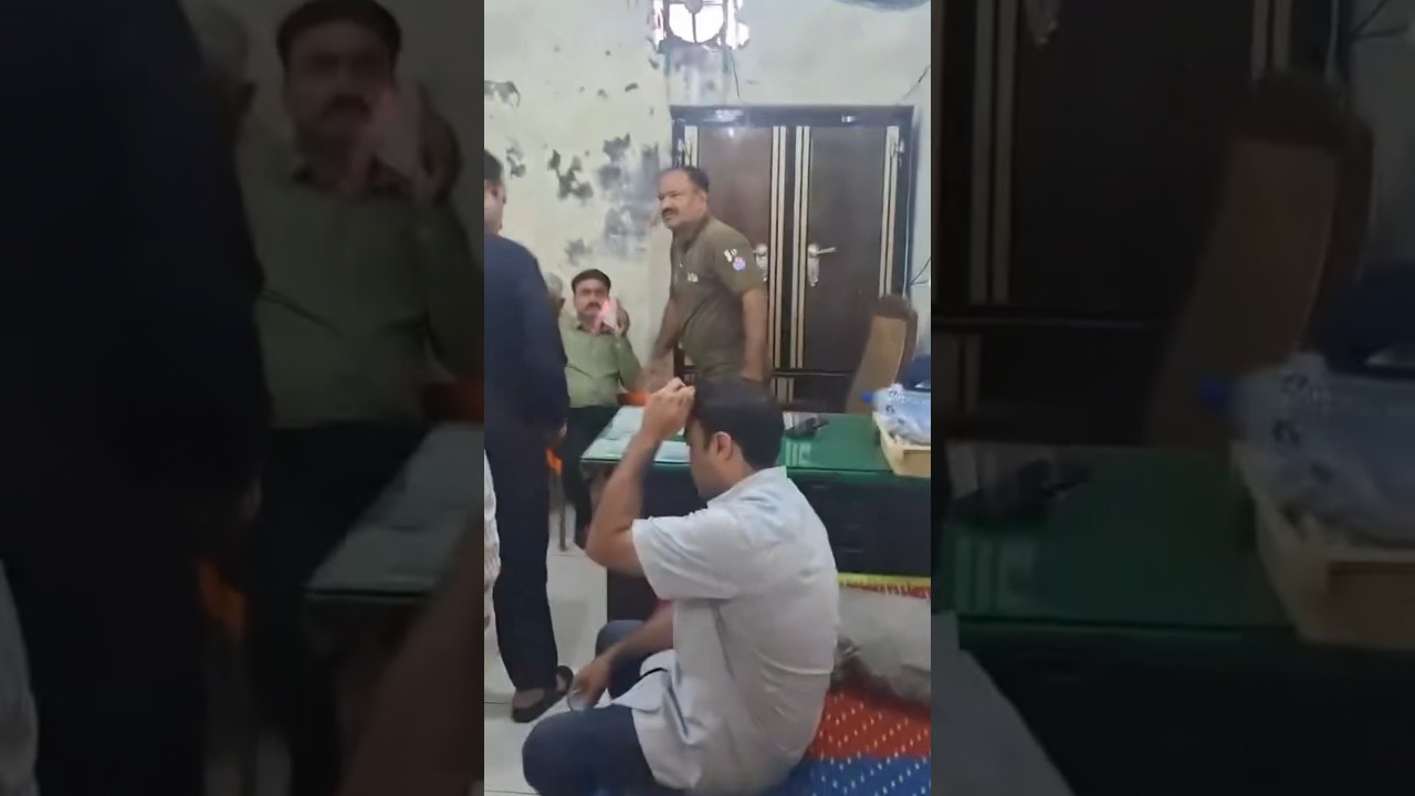 Anti Corruption Officers Arrested Police Officer in Punjab Pakistan #sialkot