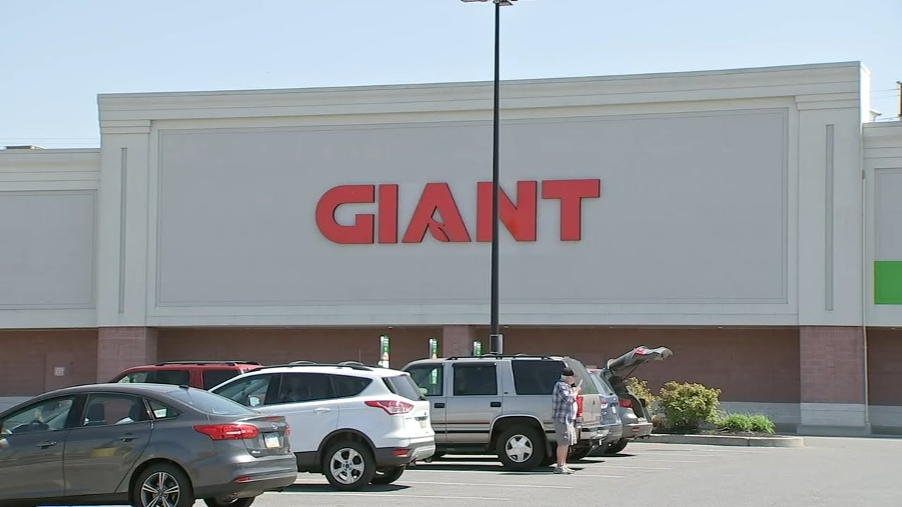 Grocery store worker put sewing needles into items sold to customers: Police