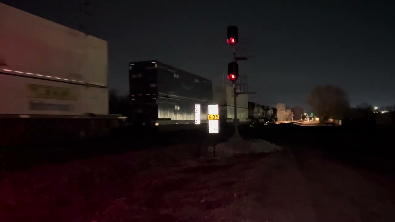 BNSF 7181 Lead’s the Q-MEMSTO Westbound Intermodal Train Departing Springfield Missouri 2-12-2026