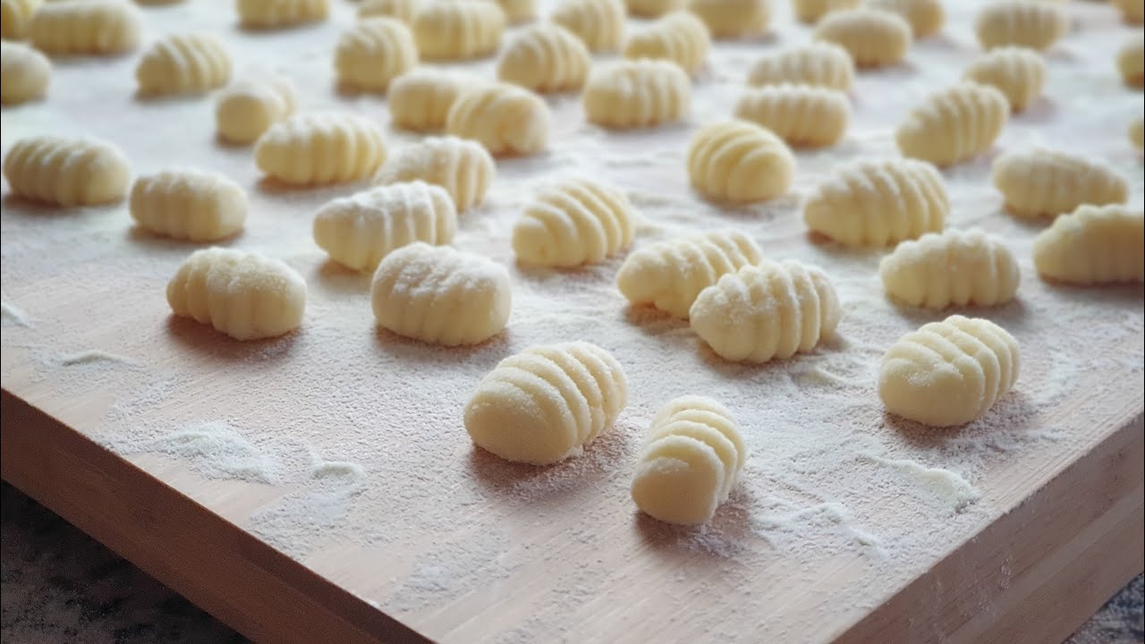 Gnocchi di Patate fatti in Casa con Gorgonzola e Noci