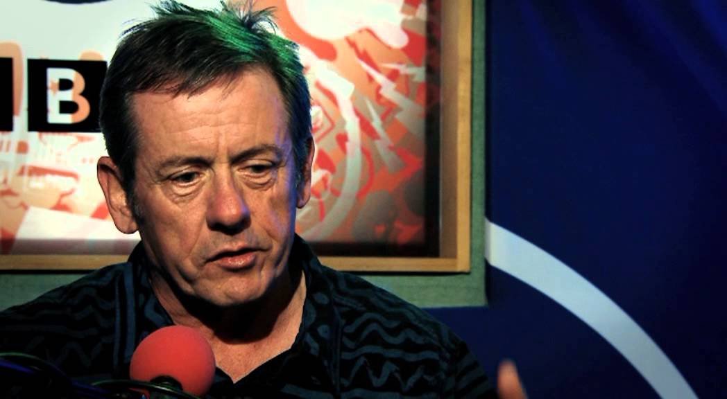 Watch Luka Bloom Singing Heart Man on BBC Radio Ulster