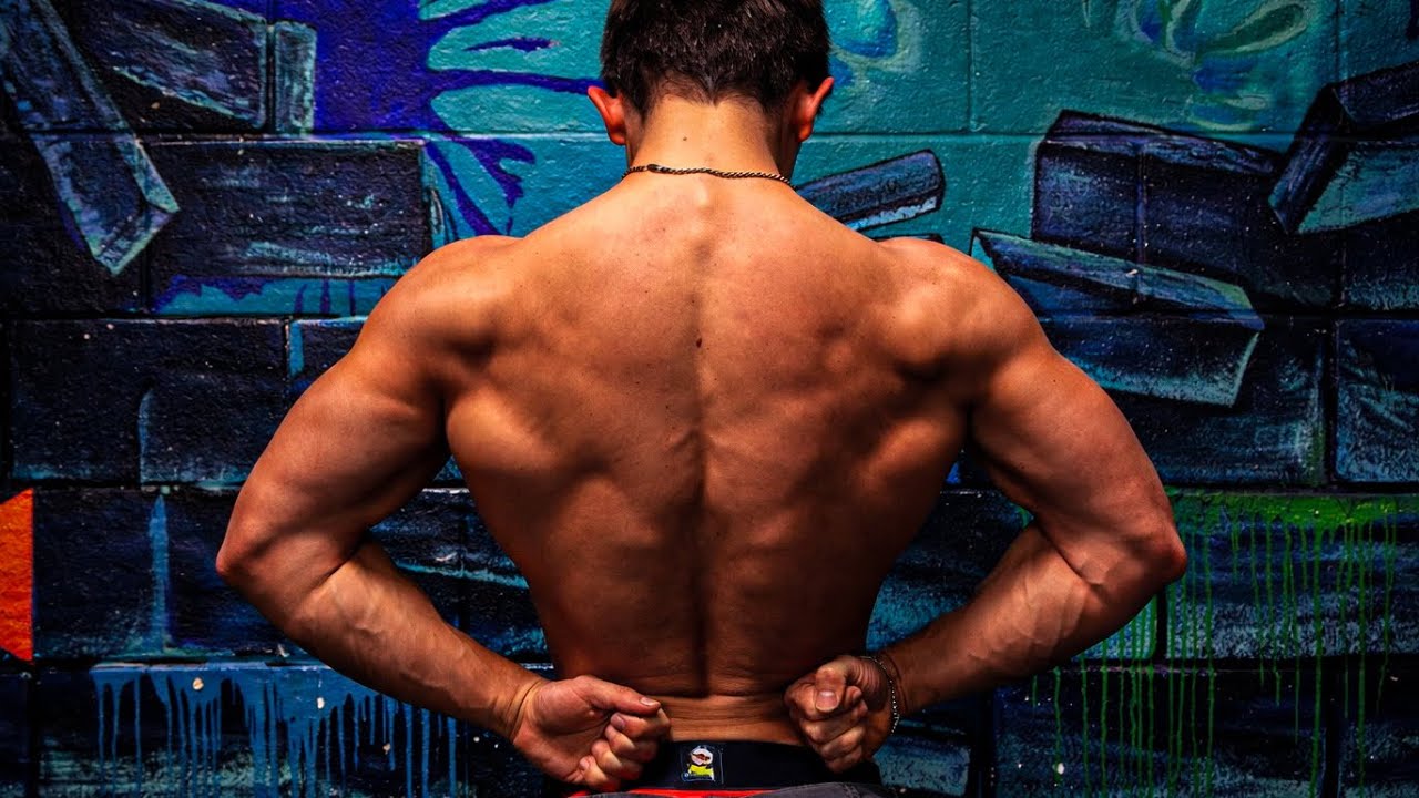 93 Days Out - Officially 21 Years Old (back workout)