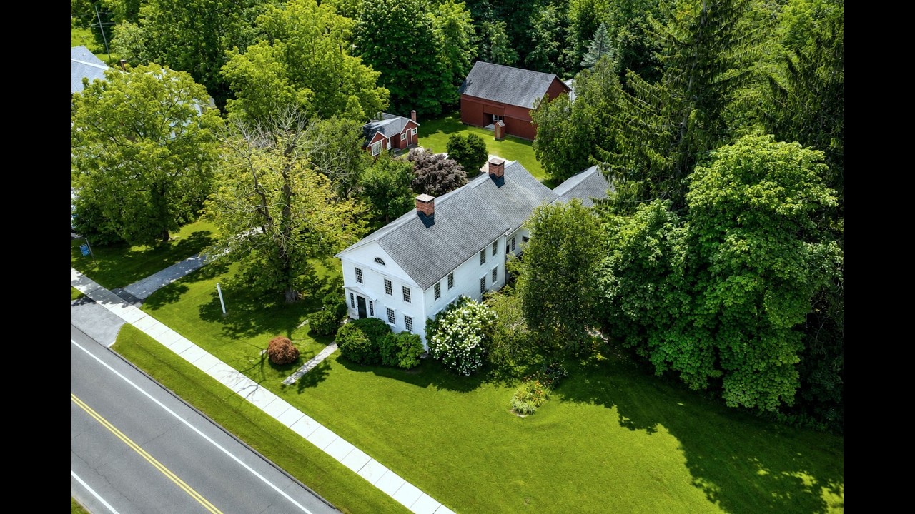 18 East Street Bethlehem, CT | ColdwellBankerHomes.com