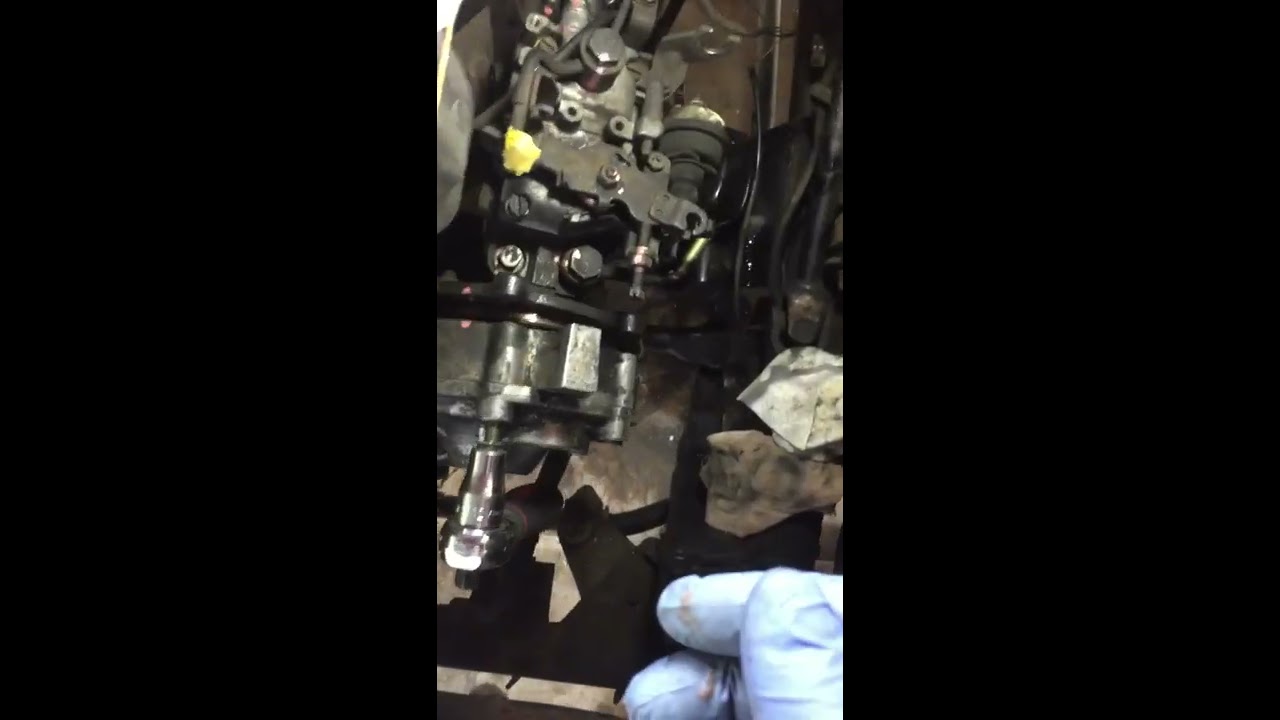 isuzu 4ja1 injection pump removal 3