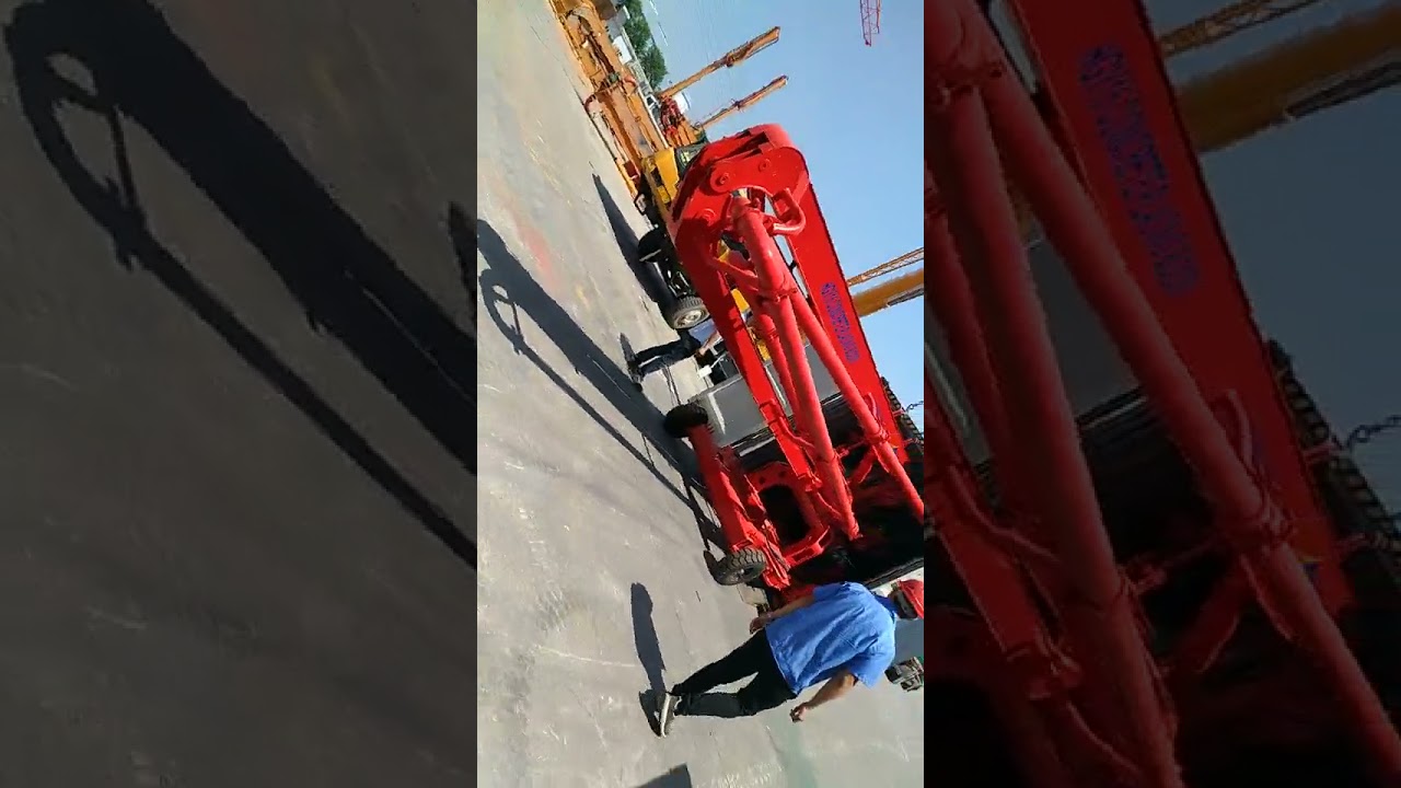 15m concrete placing boom is being loaded