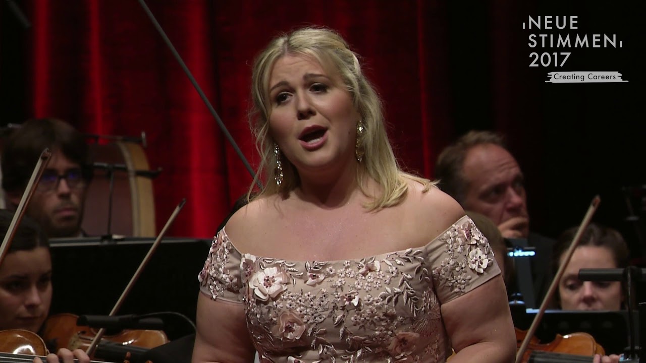 NEUE STIMMEN 2017 - Final: Christina Nilsson sings 