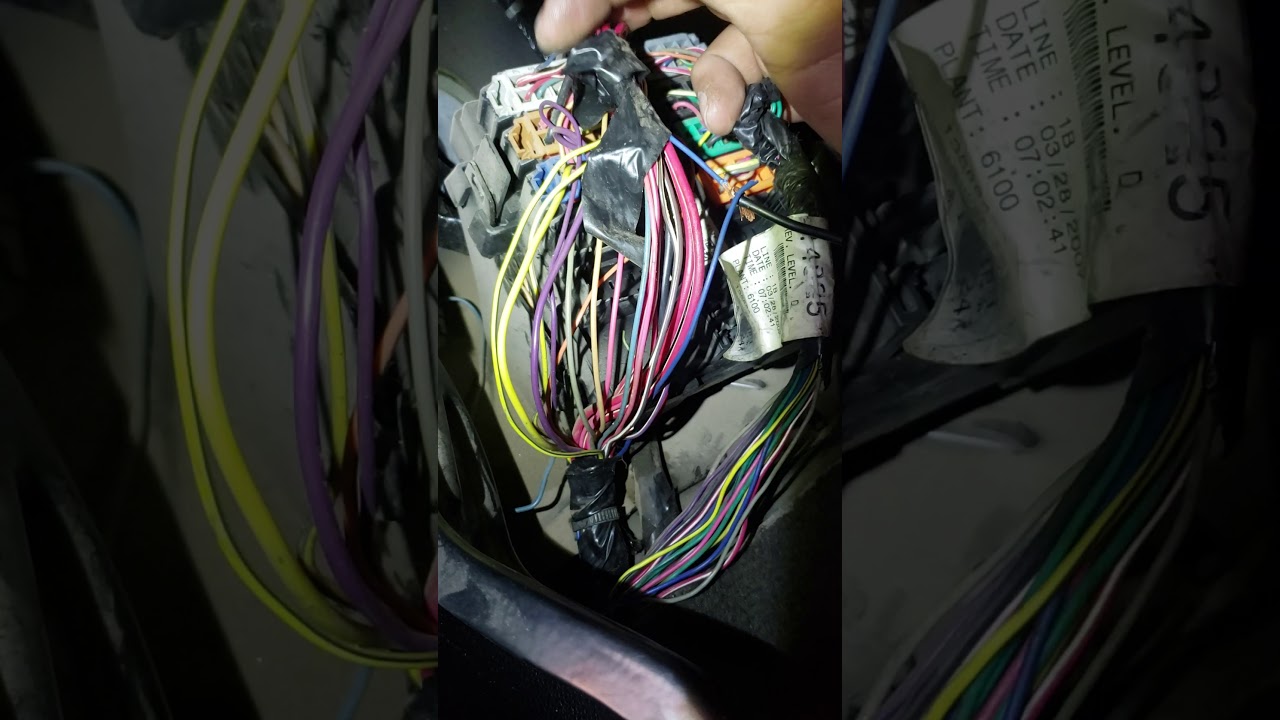2007-2014  Yukon denali reverse wire for camera