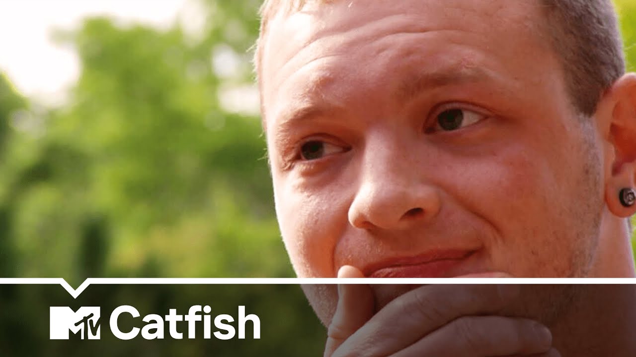 Trompé 2 fois IRL, il subit aussi virtuellement | Catfish | Episode complet | S2E15