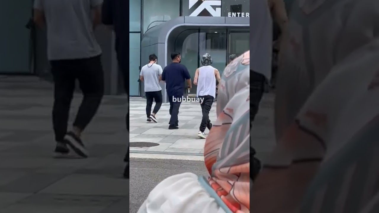 #GDRAGON at YGE building ❤️