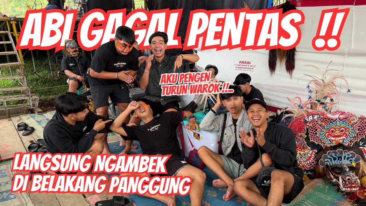 LUCU BANGET SUMPAH !! Abi guling-guling di transit gara-gara gagal pentas