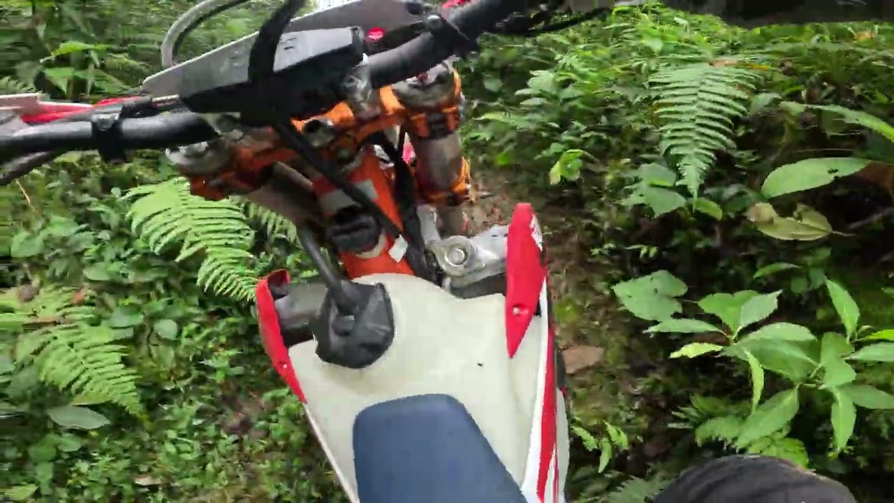 Enduro - Trocha en Ibagué - KTM 300 EXC Six Days