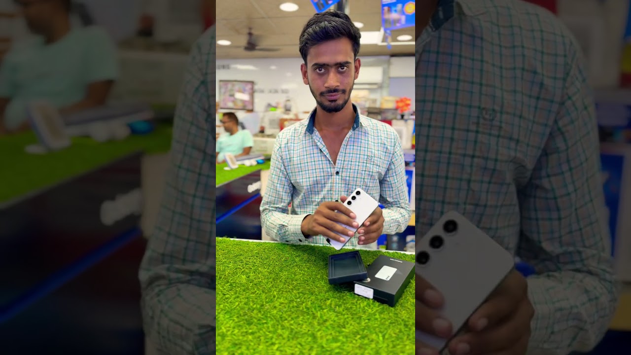 SUPER SALE ON SAMSUNG GALAXY S24 FE #ytshorts #shortsfeed #trending #shorts #viralshorts #viral