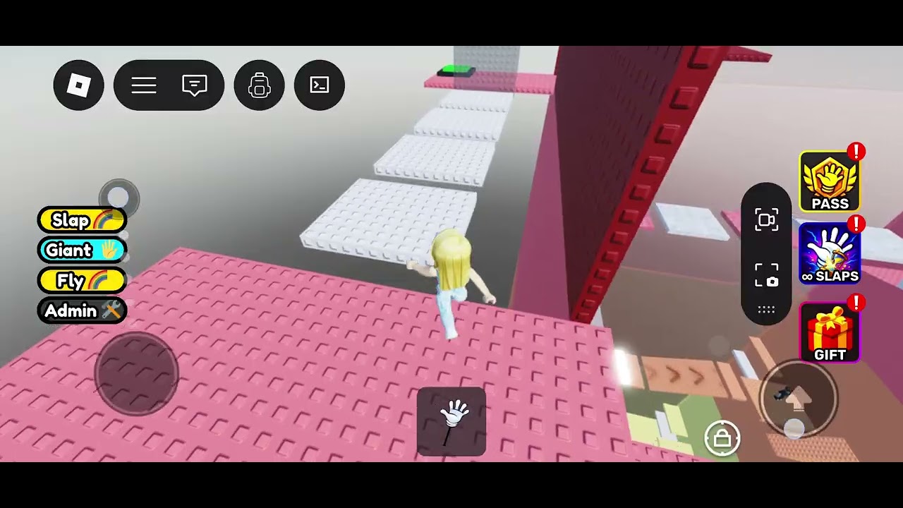 Jogando roblox  com chef ket 💜💜💜