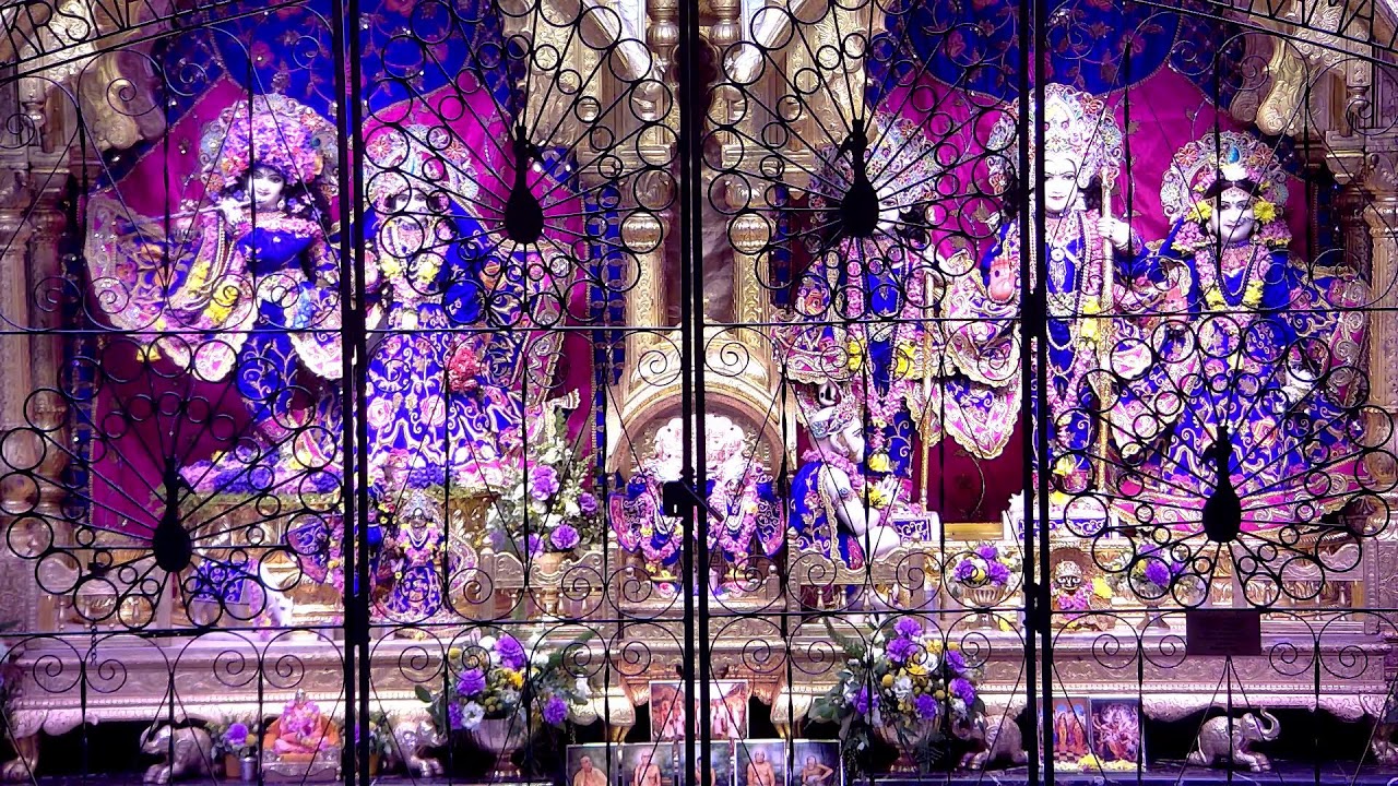 Bhaktivedanta Manor | Darshan