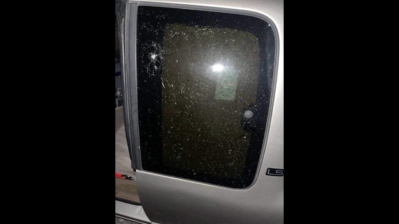 2002 Chevy S-10 3rd Door Quarter Window Replacement