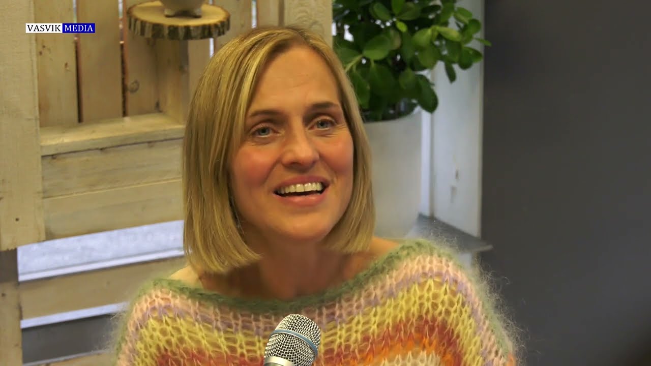 (5057) Anita Rørbakken: Jeg skulle ei sørge jeg har jo en venn