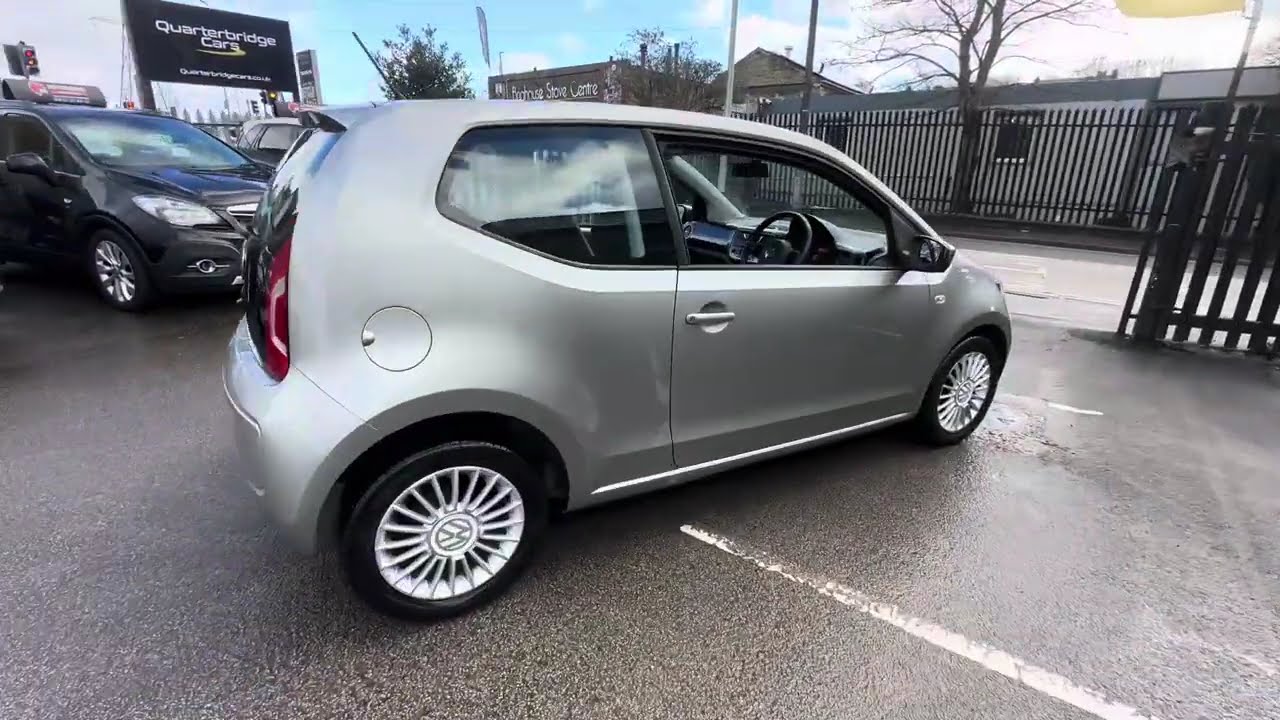 VW UP 