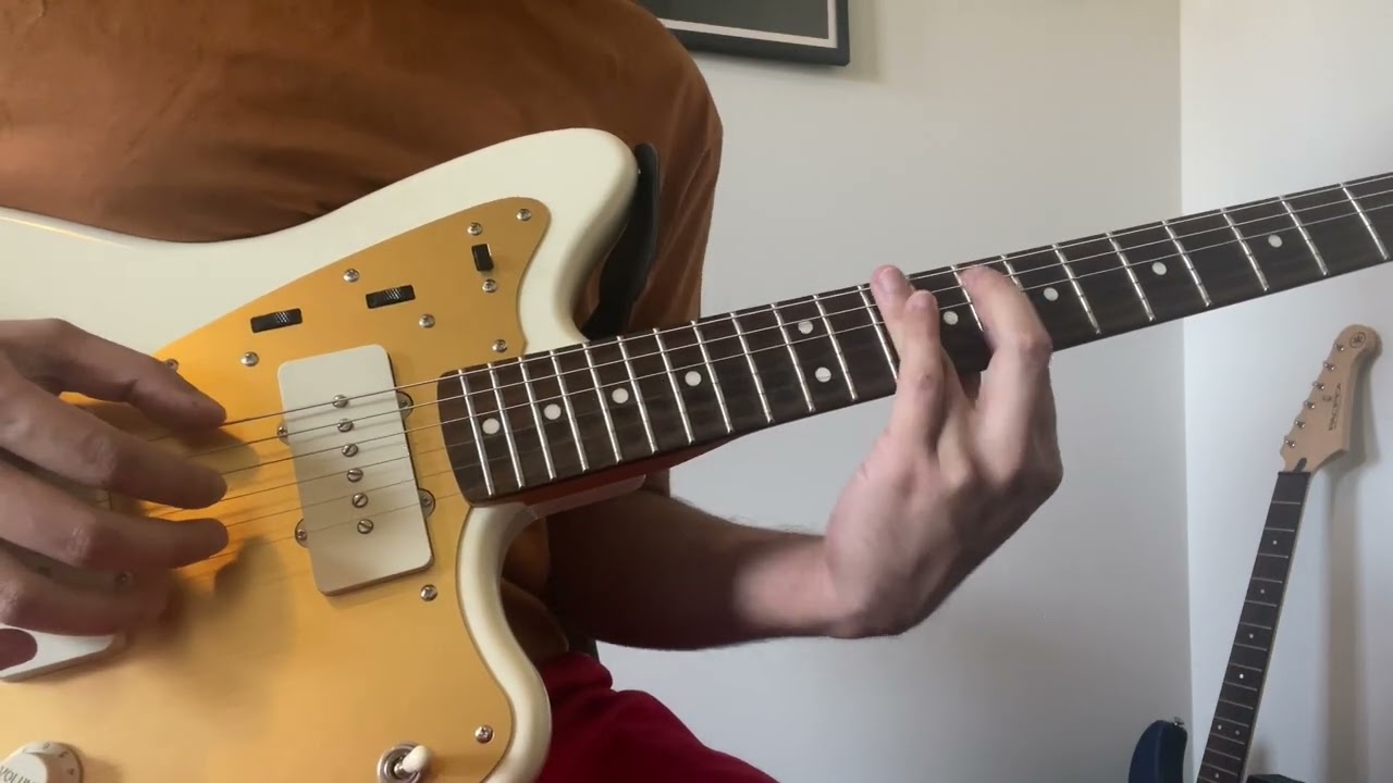 How to Play Don't Get The Deal by beabadoobee (Guitar tutorial)