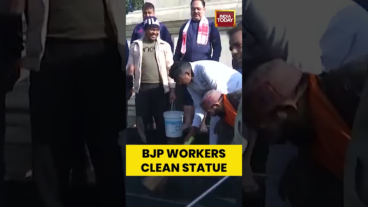 BJP Workers Clean Statue | #shorts #birsamunda150 #birsamundajayanti #politicalnews #bjpworkers