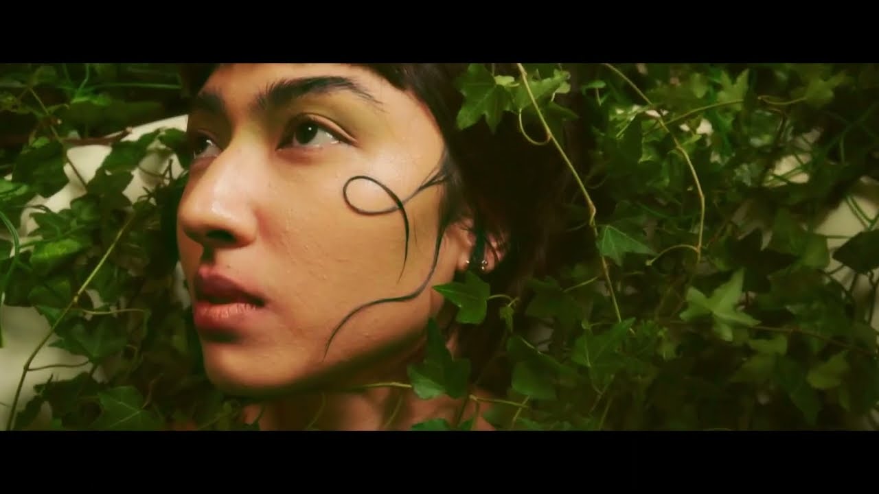 Mari Merenda - Assombra (clipe oficial)