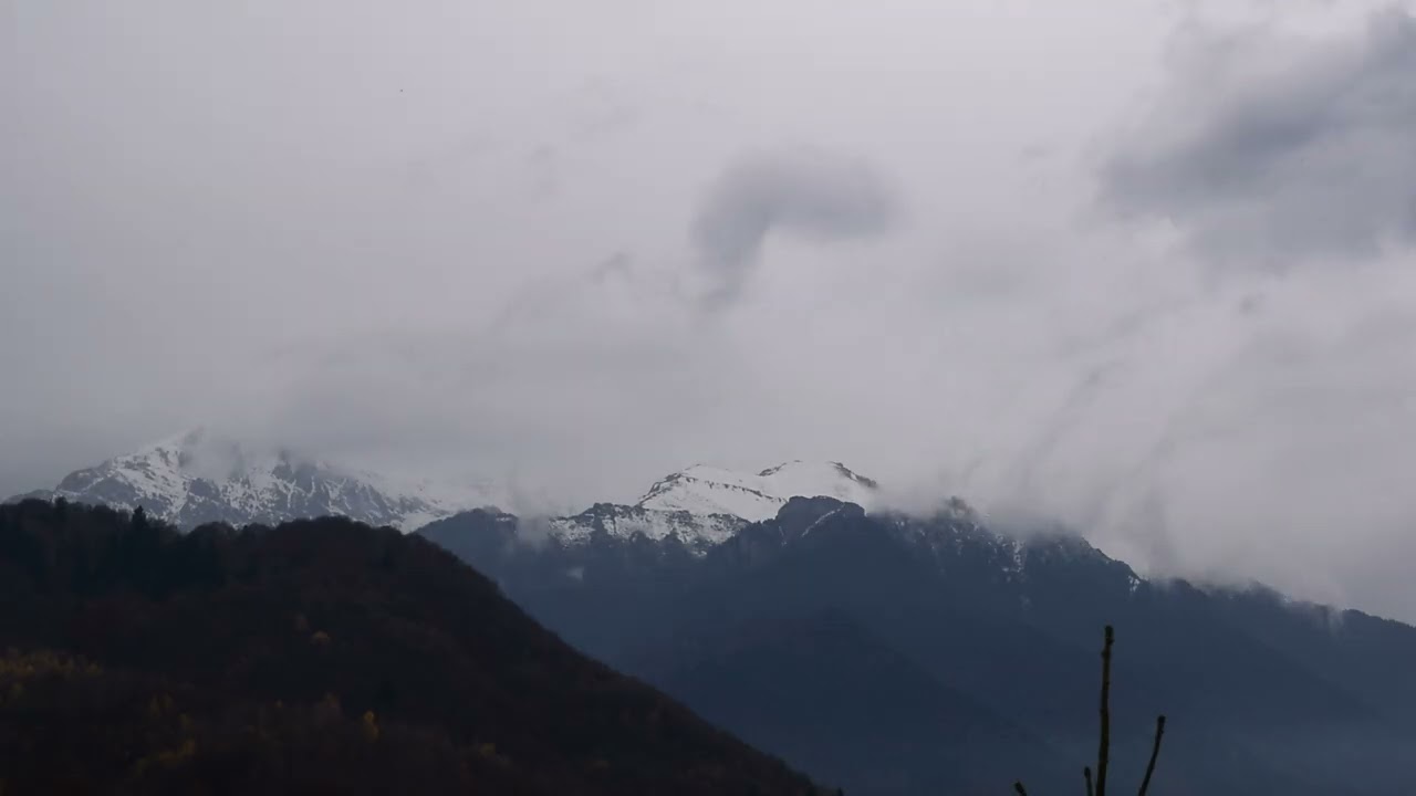 Timelapse Bucegi 30 min in sec 7 11 2025