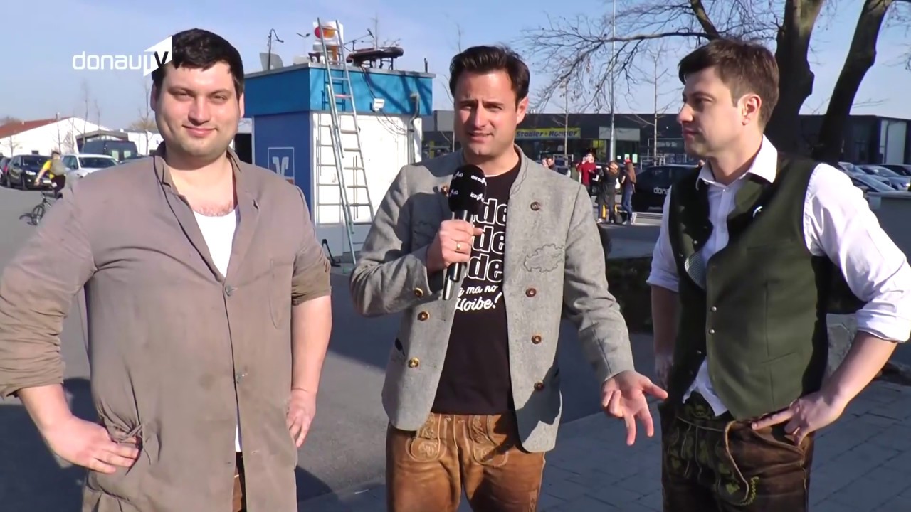 Musik auf dem Geldautomaten – „Trio Voigas“ präsentiert „Raiffeisen-Song“ in Straubing!