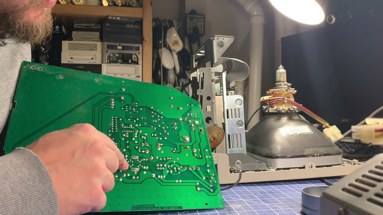 Macintosh SE with no video repair