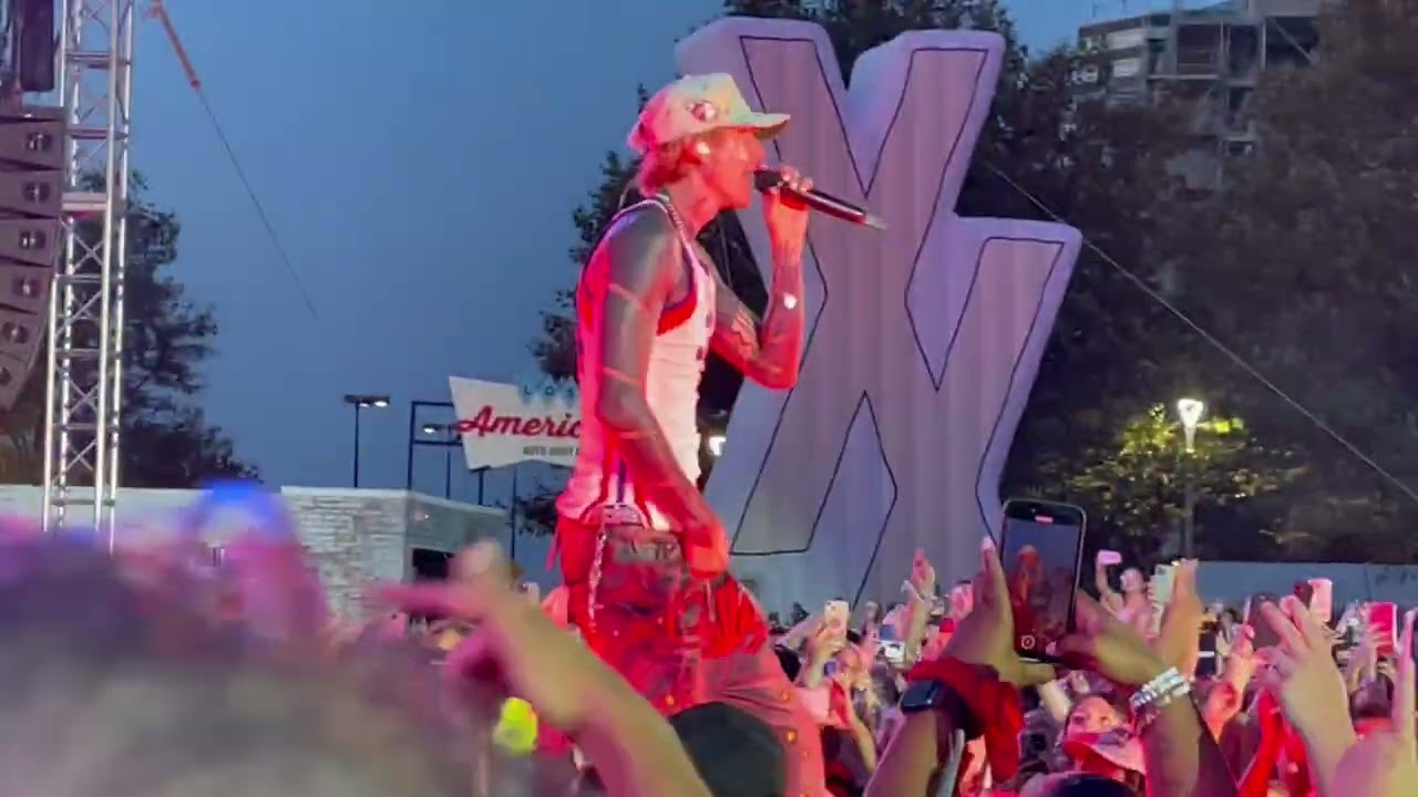 MGK DAY 2025 Clich&eacute; 