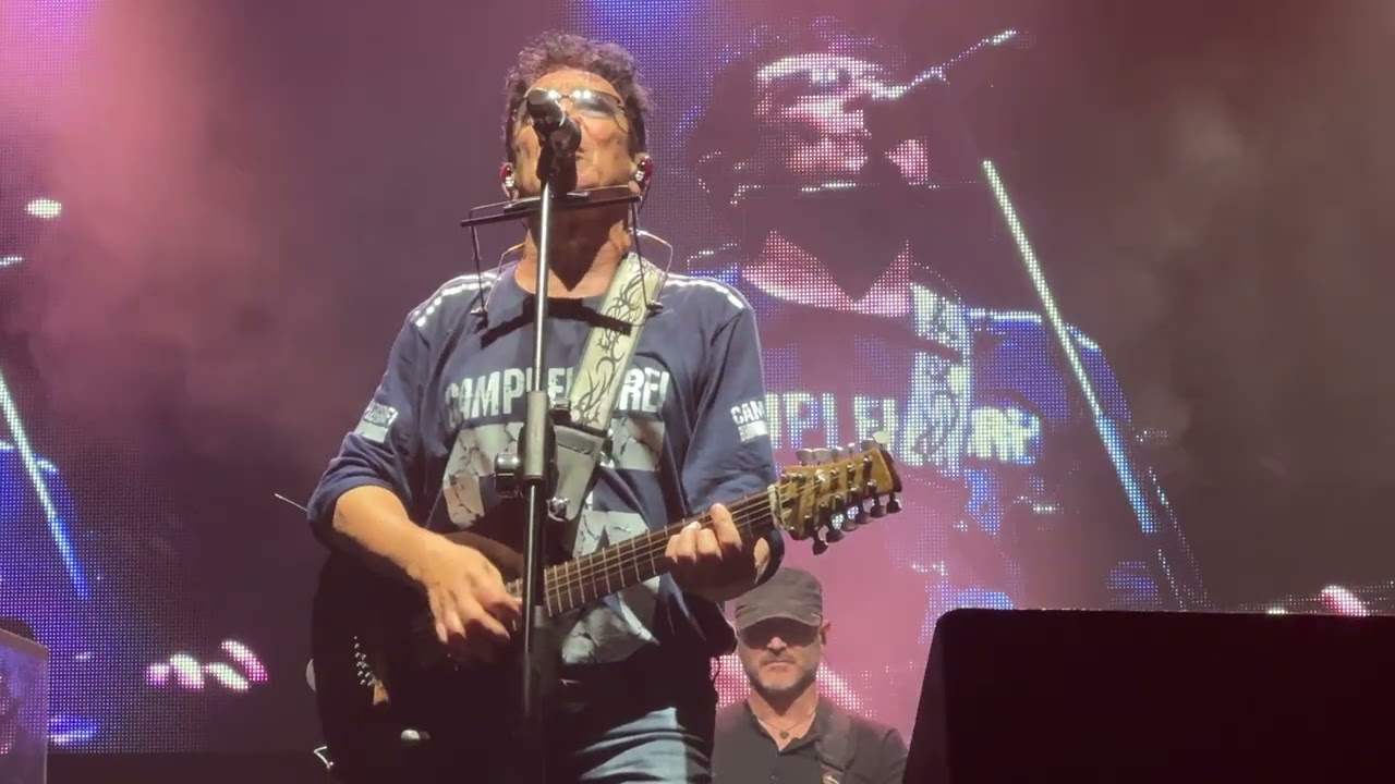 Edoardo Bennato , a cosa serve la guerra e l’isola che non c’è live a Ravenna ￼