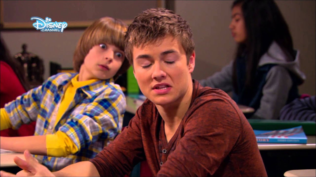 Riley si restul lumii - Clip Sneak Attack