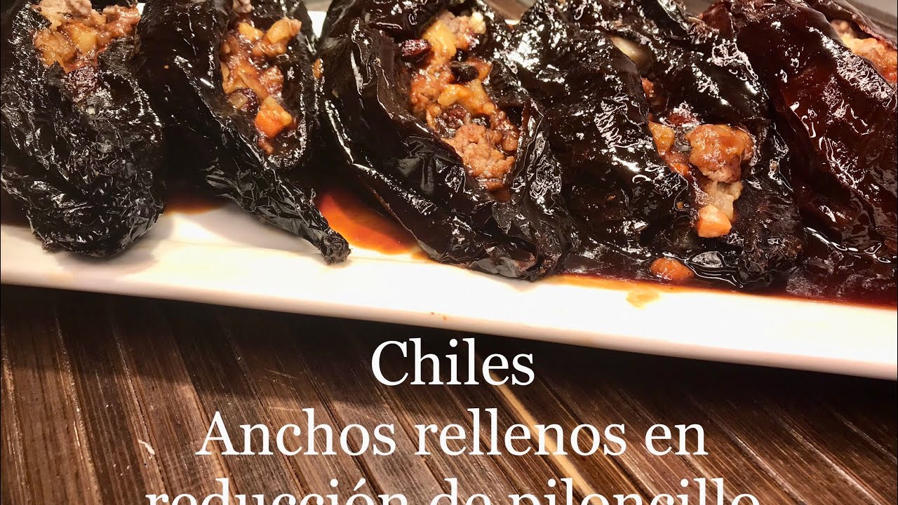Chiles Anchos rellenos para las festividades