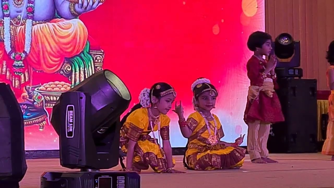 Hannah Maureen First Dance performance at Kidzee 1st Annual Day Function 18Feb23