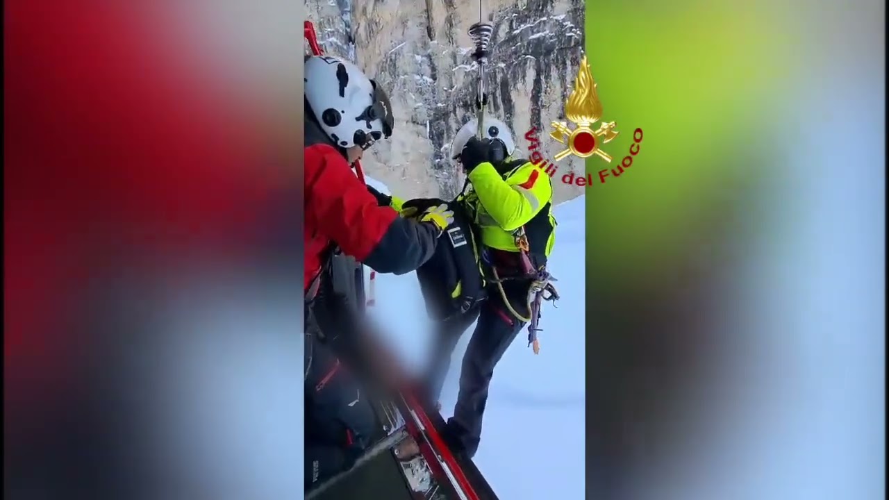 Le operazioni di recupero dei corpi dei due alpinisti deceduti sul Gran Sasso