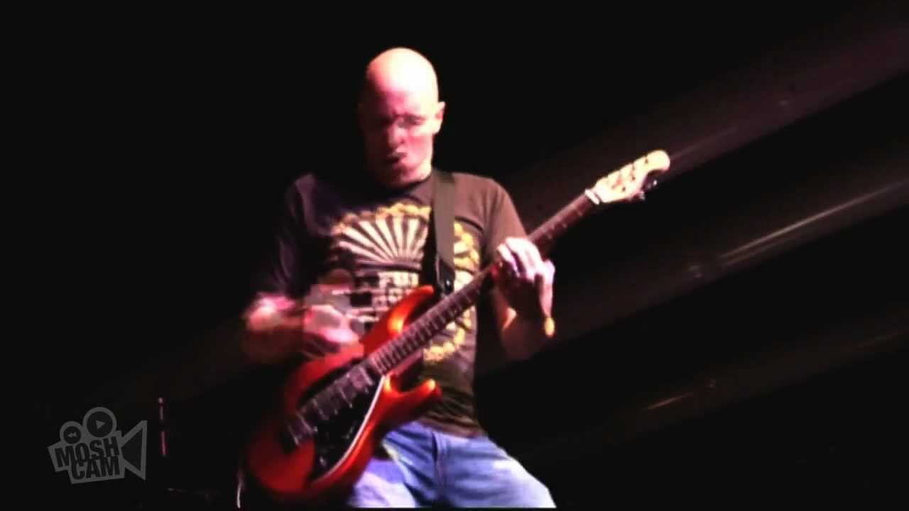 Descendents - Descendents (Live in Sydney) | Moshcam