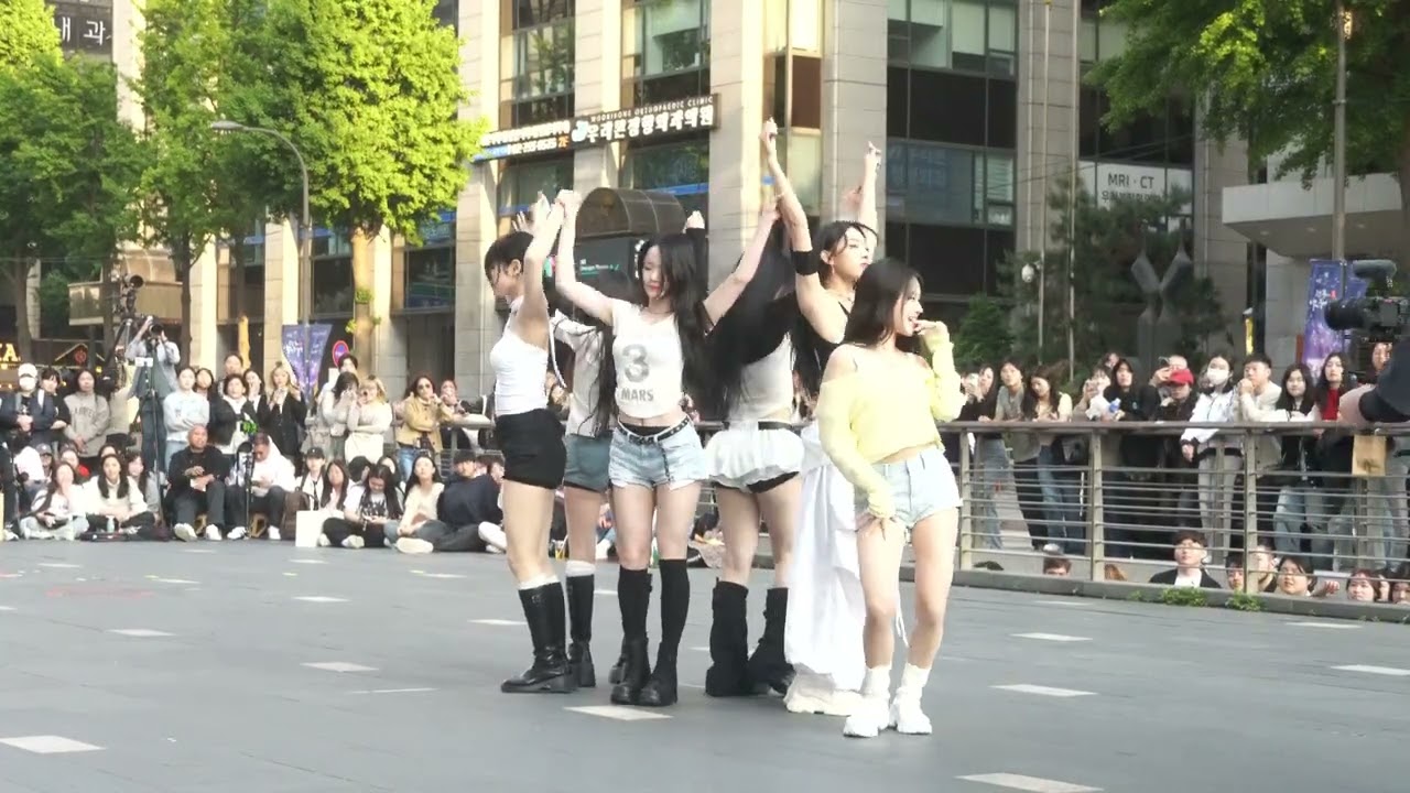 250511 ARTBEAT(아트비트) 청계광장 @ 캣츠아이(KATSEYE) & Gnarly DANCE 댄스 커버 풀직캠 by 꿈잡아쓰