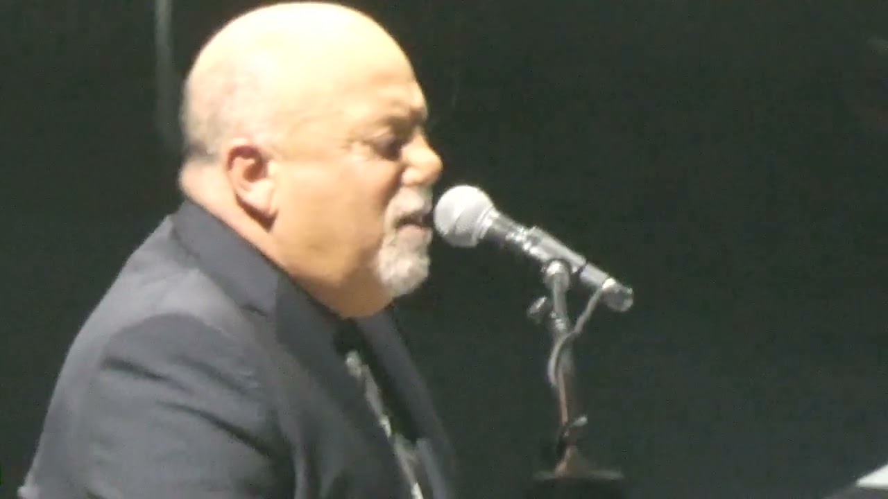 Billy Joel - The Stranger - Live at Madision Square Garden, NYC - October 27, 2018 - 4K HD