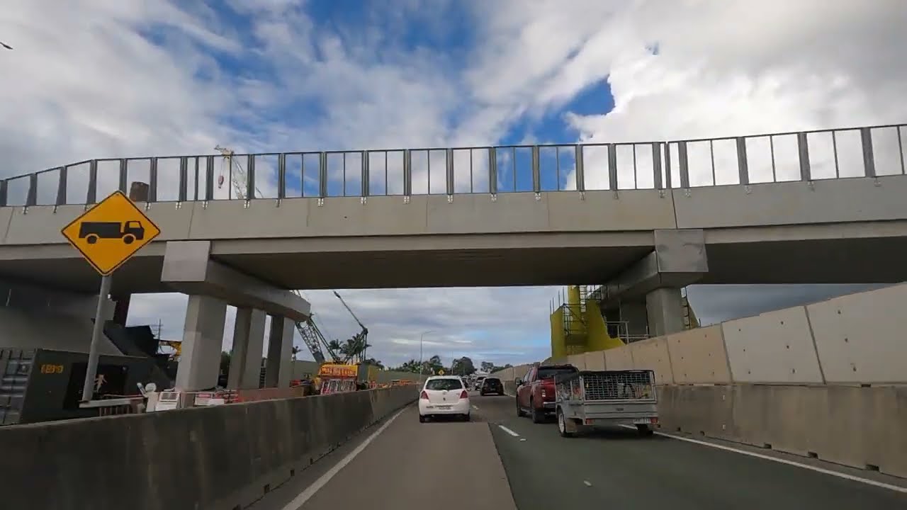 Driving on the Pacific Motorway | Burleigh Heads to Clothiers Creek