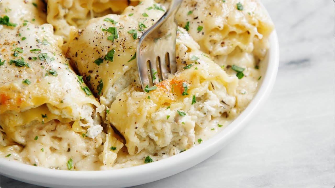 Lasagna Roll Ups with Garlic Parmesan Cream Sauce