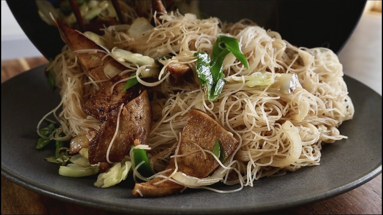 쉽고 맛있는 쌀국수 볶음 | Rice Noodle Stir Fry W Cabbage and Tofu