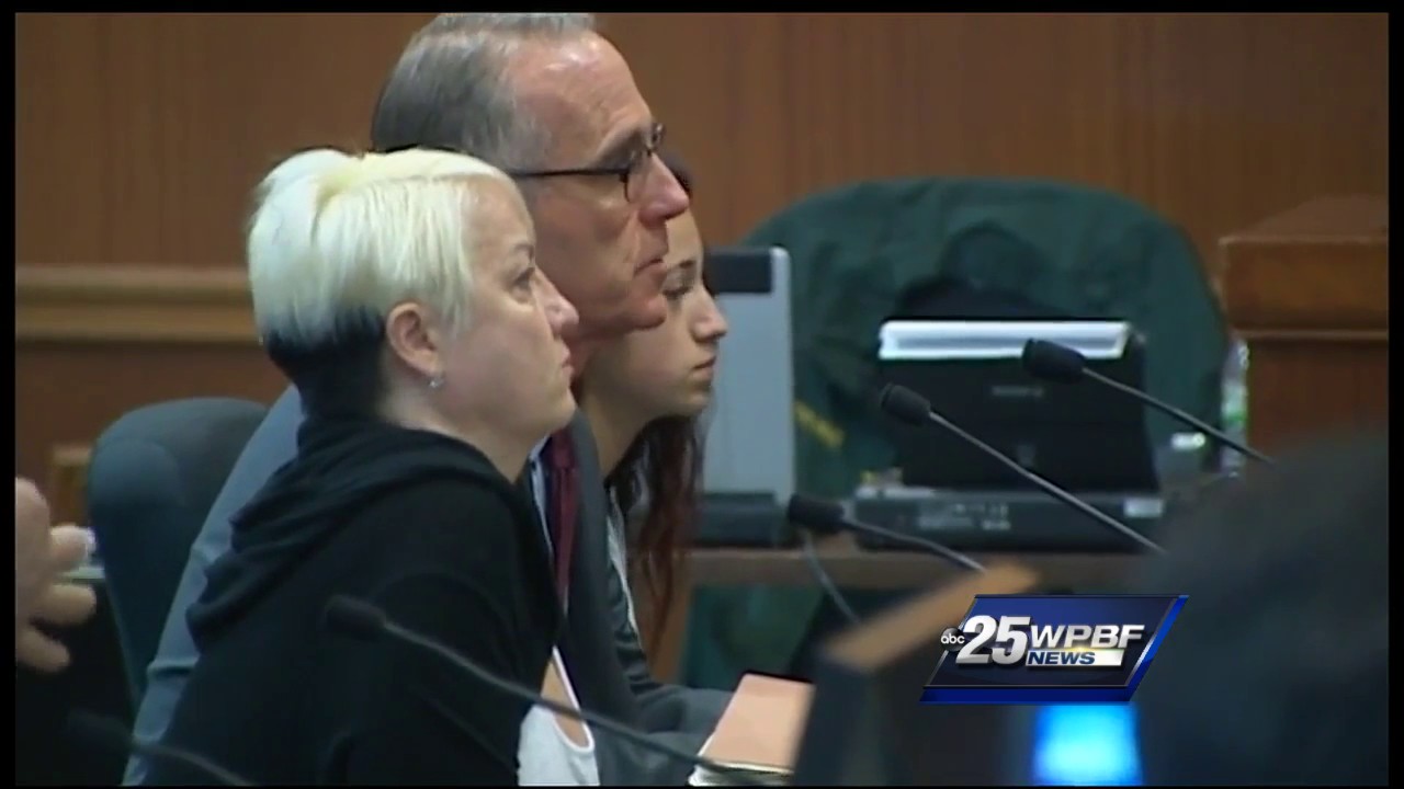 'Cash me ousside' girl appears in court