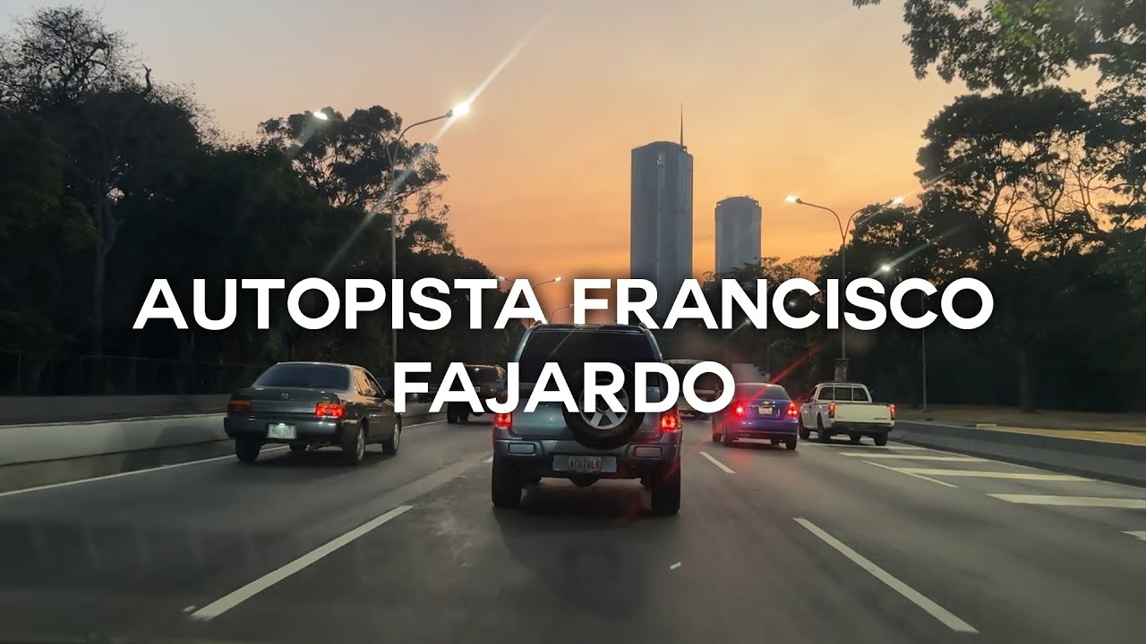 🌇🚗 ATARDECER en AUTOPISTA FRANCISCO FAJARDO en Caracas  - Recorrido de Chacao a Plaza Venezuela 2024