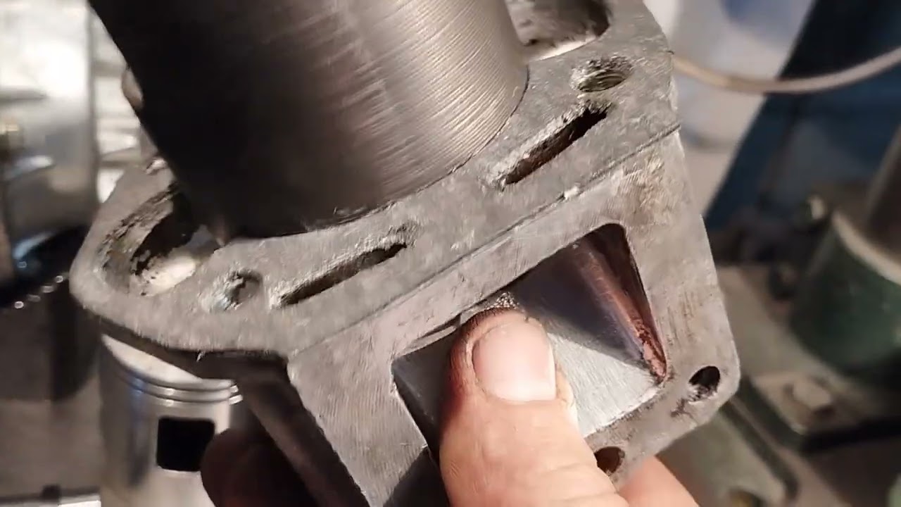 Установка поршней от снегохода "Рысь" в плм "Привет 22"