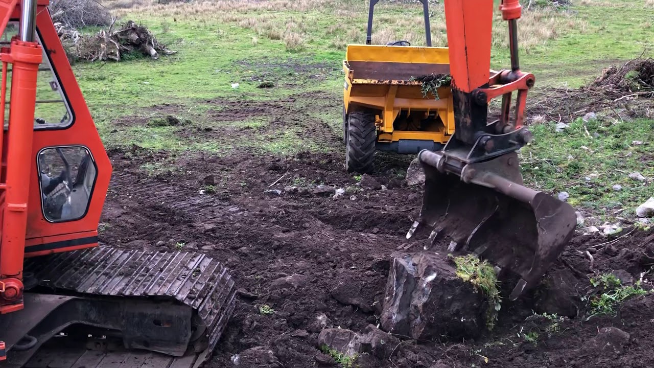 Hitachi UHO 53 At Work 2
