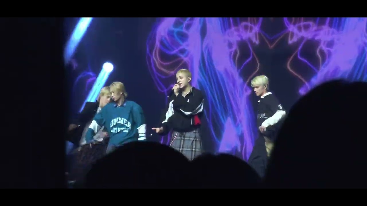 FANCAM - Wolf howl harmony #MIXEDPOP2025_D2 #MIXEDPOPBANKOK2025