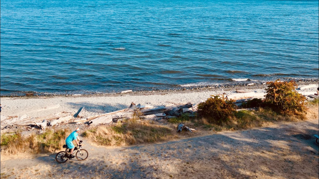 Timelapse: Bike ride from Victoria&rsquo;s BC Parliament to Witty&rsquo;s Lagoon Beach 🚴&zwj;♂️🌅