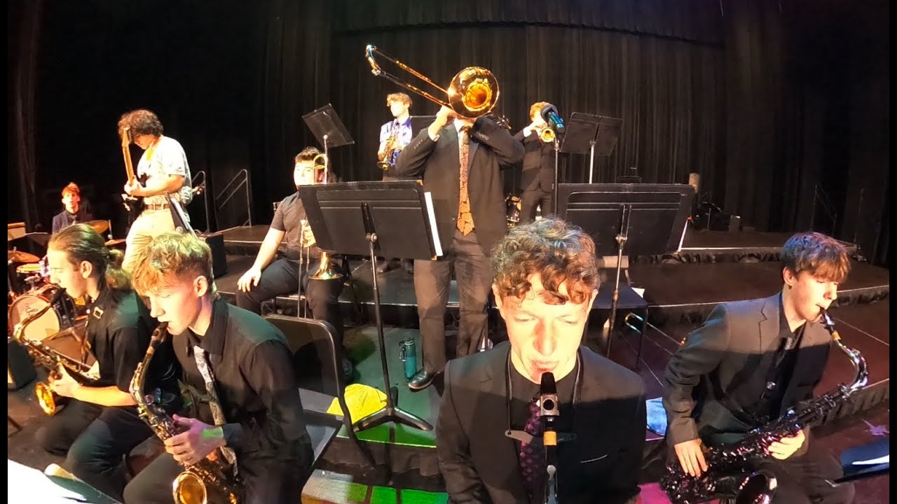 Circle Jazz Band - Arnge Drank *Crazy Good Solos*