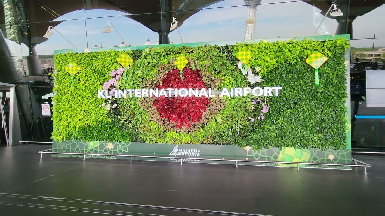 Daftar Masuk Lapangan Terbang Antarabangsa Kuala Lumpur International Airport KLIA1 Check-in