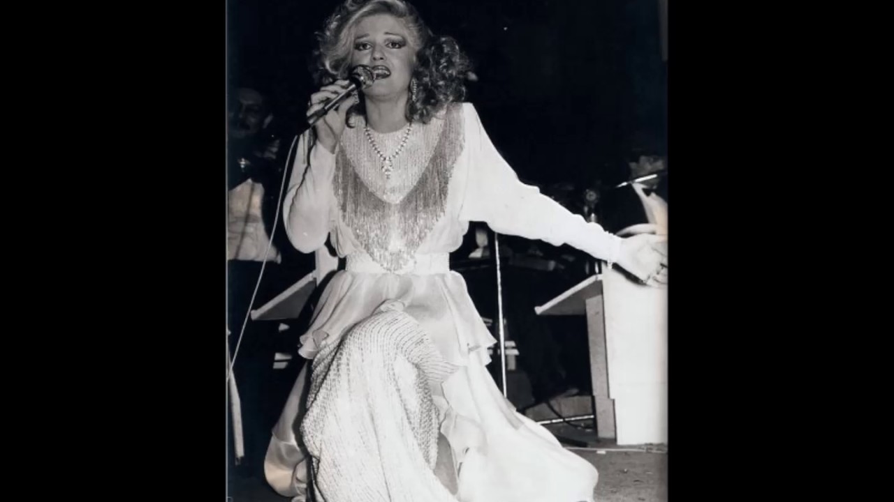 G&uuml;lden Karab&ouml;cek - Bir Anda